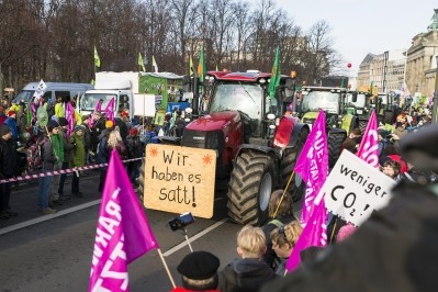 Tractors lead 35,000 protesters through the streets of Berlin to call for greener agri-food production ©Wir haben es satt!