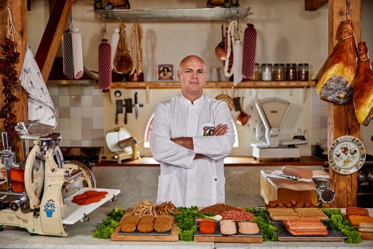 How will Unilever build a €1bn plant-based meat and dairy business by 2027?
