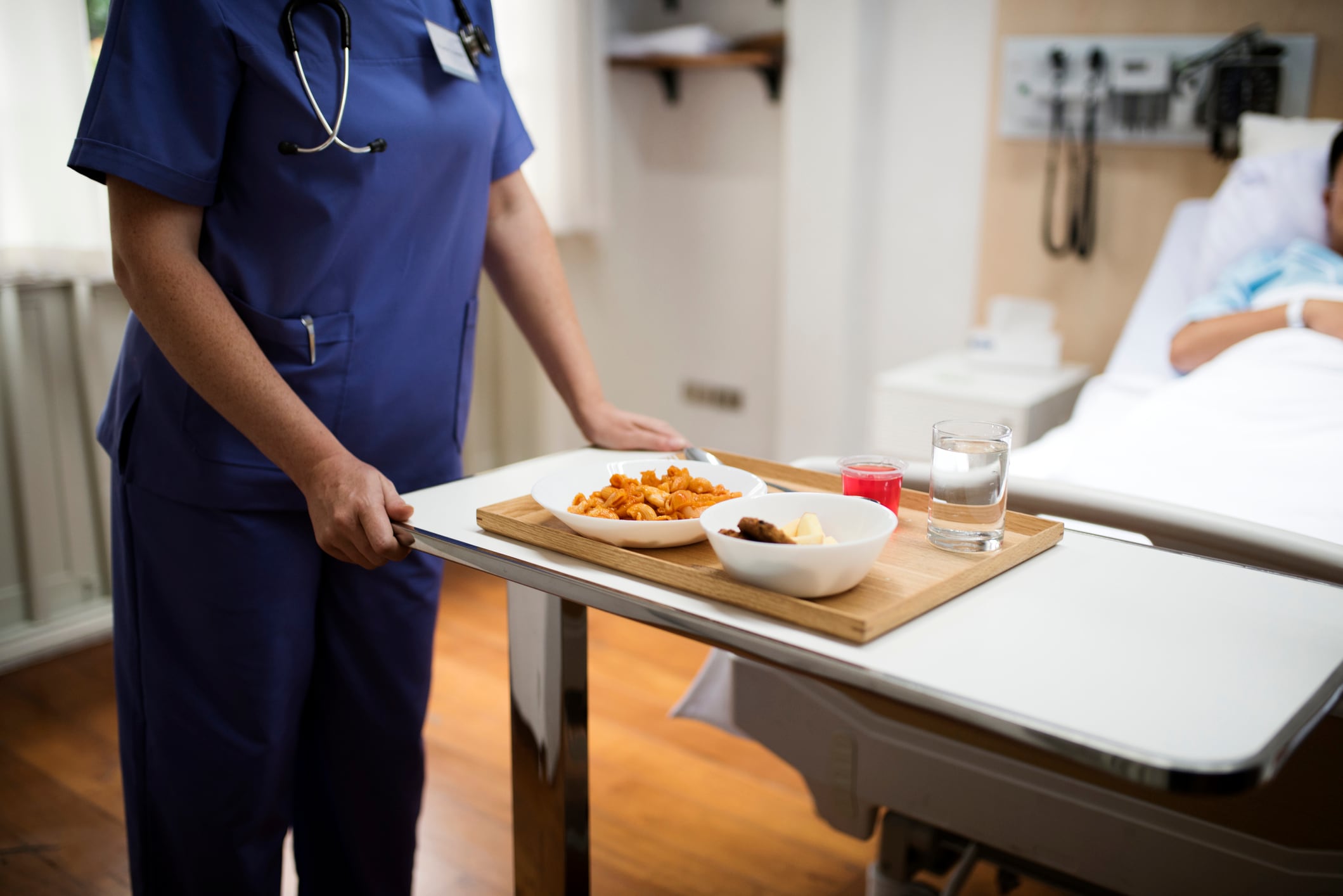 UK government promises new blueprint for better hospital food following review