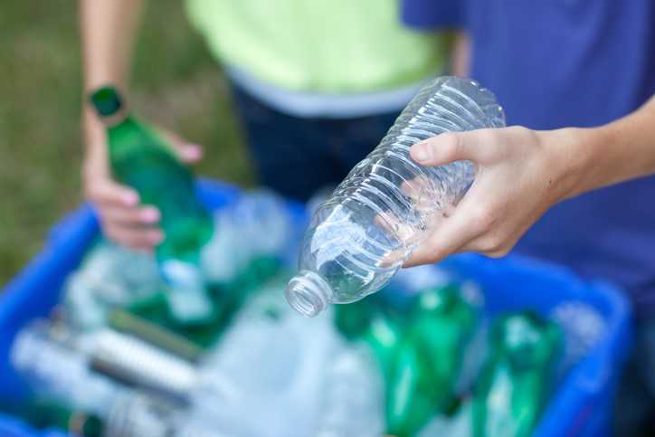EU single-use plastic proposal on track to entering into force