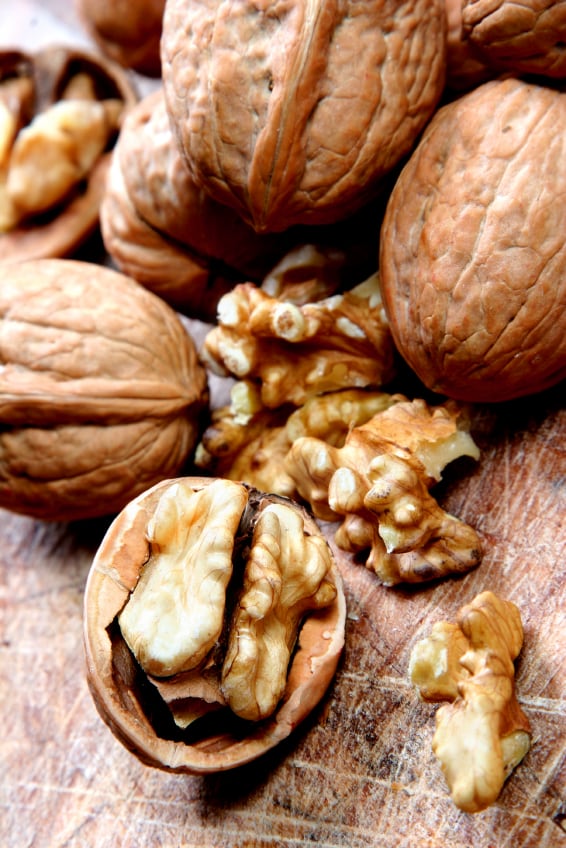 Walnuts offer women a healthy ageing boost: study