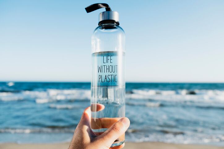 GettyImages-plastic-bottle-nito100.jpg