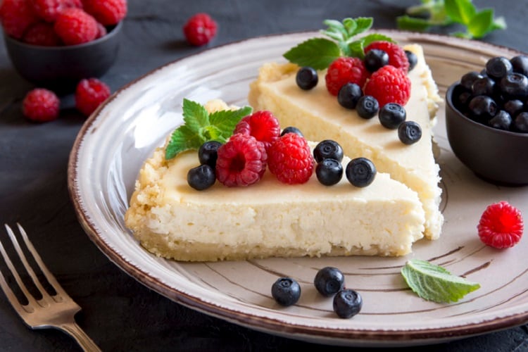 Fat-replacing starch to lower calories in savoury and sweet