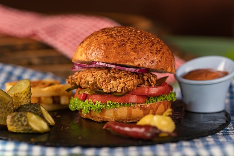 SuperMeat-links-with-retail-major-Migros-on-cultivated-meat-distribution-We-expect-to-be-selling-in-Switzerland-by-2025.jpg