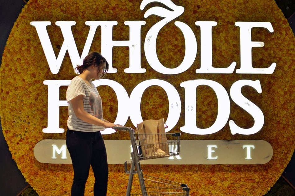 Lightlife-debuts-whole-muscle-plant-based-chicken-at-Whole-Foods-prepared-food-sections.jpg