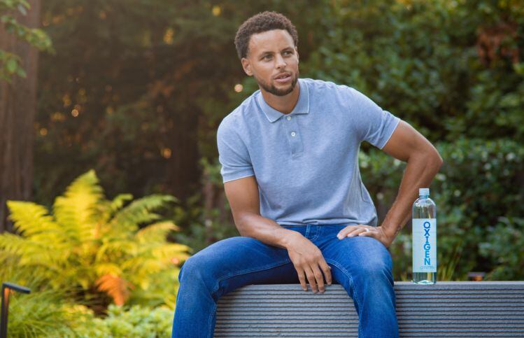 Stephen_Curry-Oxigen-bottled-water.jpg