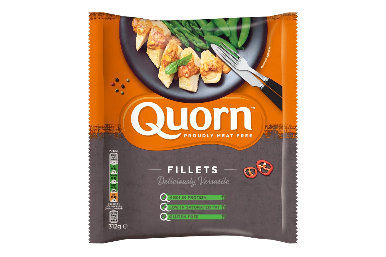 Quorn_Fillets_12x312g_UK_Product_3D_Web.jpg