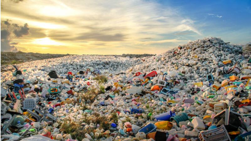 Safety vs sustainability: Single-use food packaging use rises due to COVID-19 – but is it truly safer?