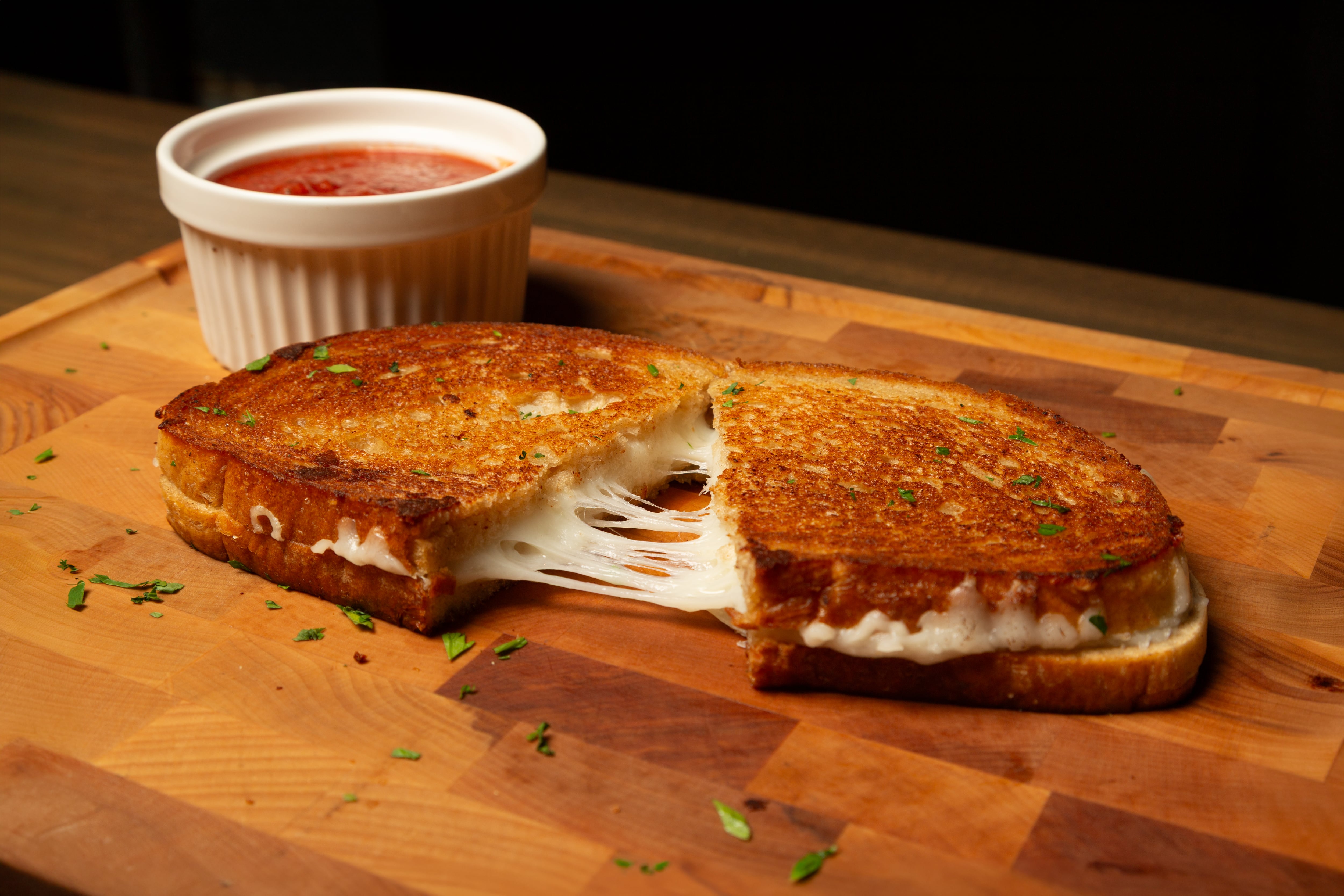 Alt dairy startup Aux Labs builds ingredients to fit existing factories