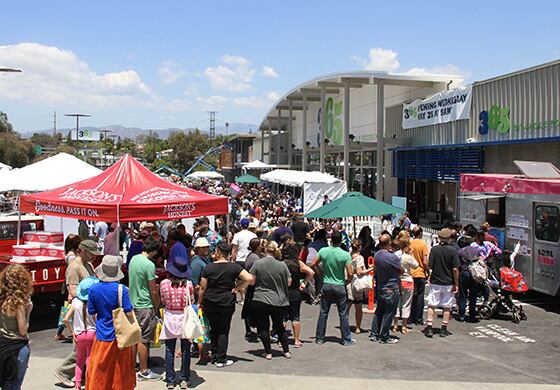 365-byWholefoods-preopening_party.jpg