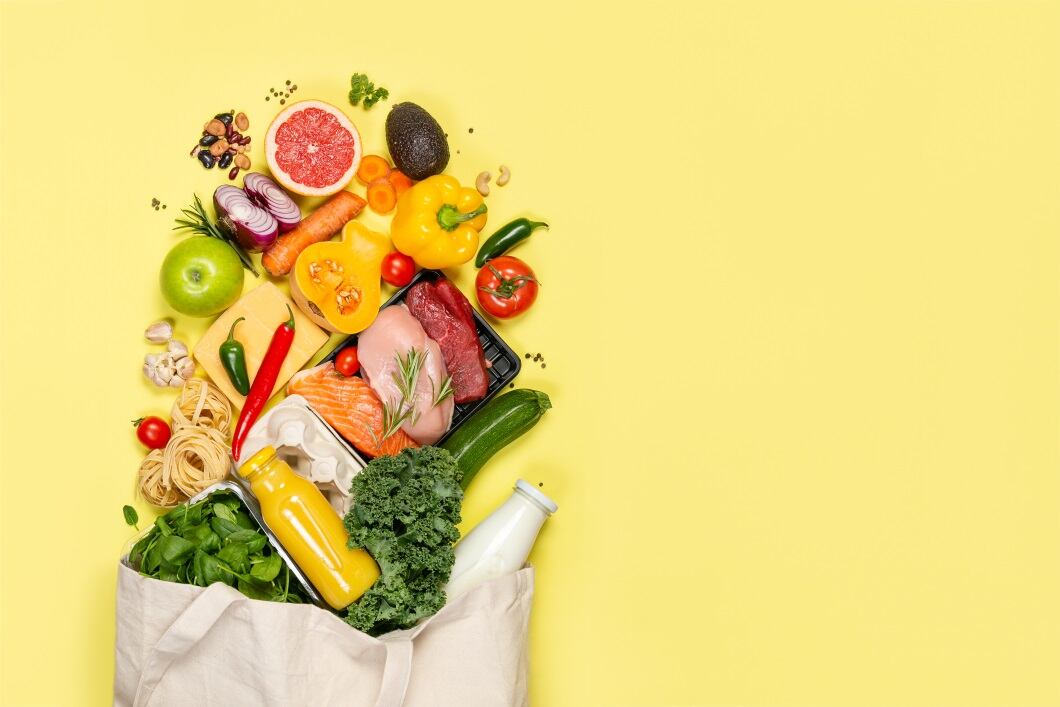 GettyImages-a_namenko - innovation grocery shopping - premium