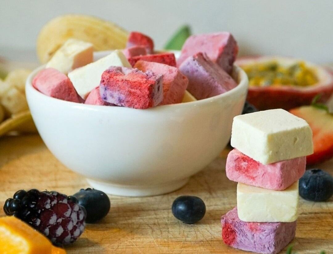 Hey! Chips has expanded its clean snacks portfolio with a new range of freeze-dried fruit bites.