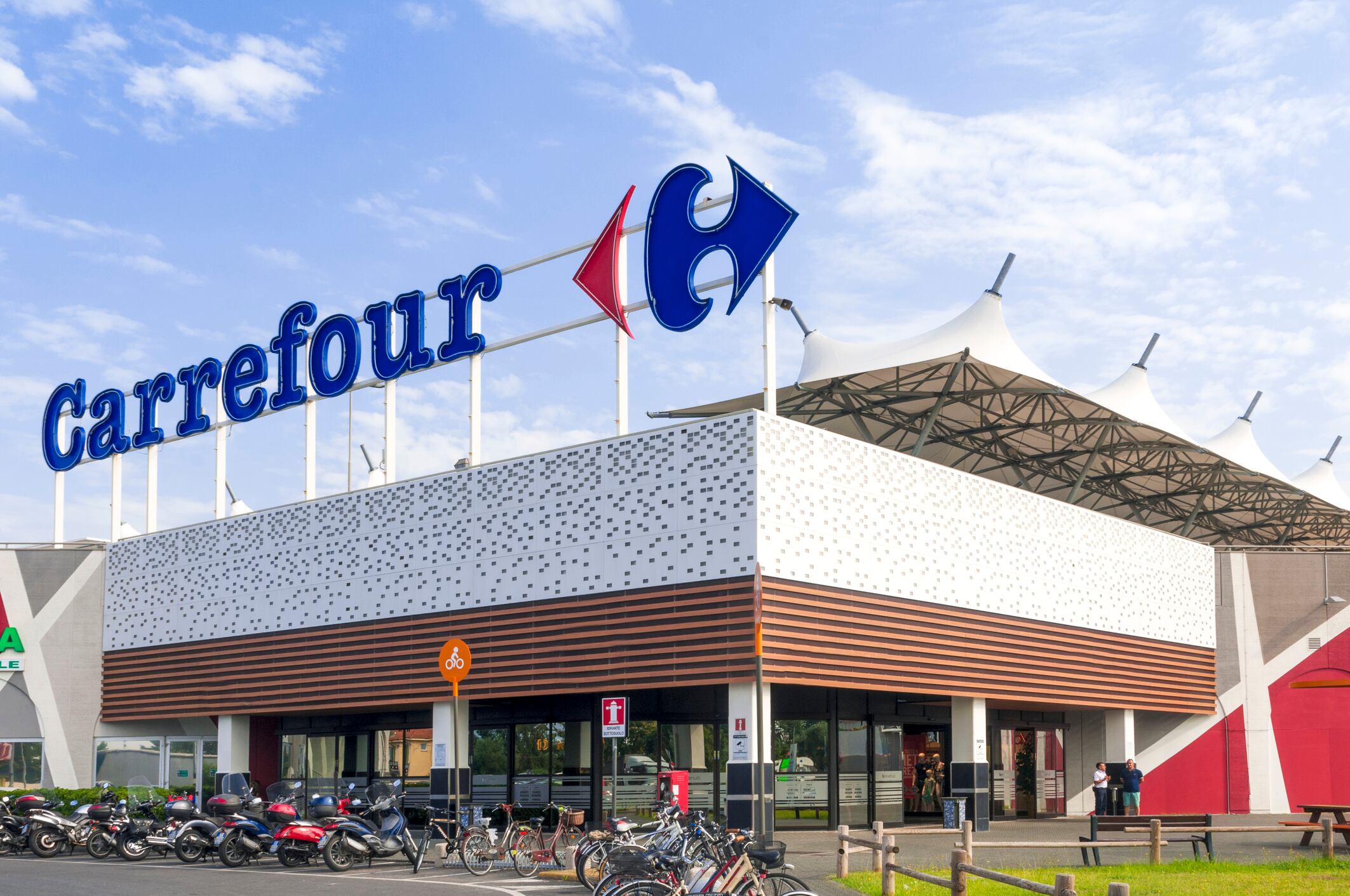 Carrefour-Brasil-to-open-10-more-Atacadao-stores-this-year.jpg