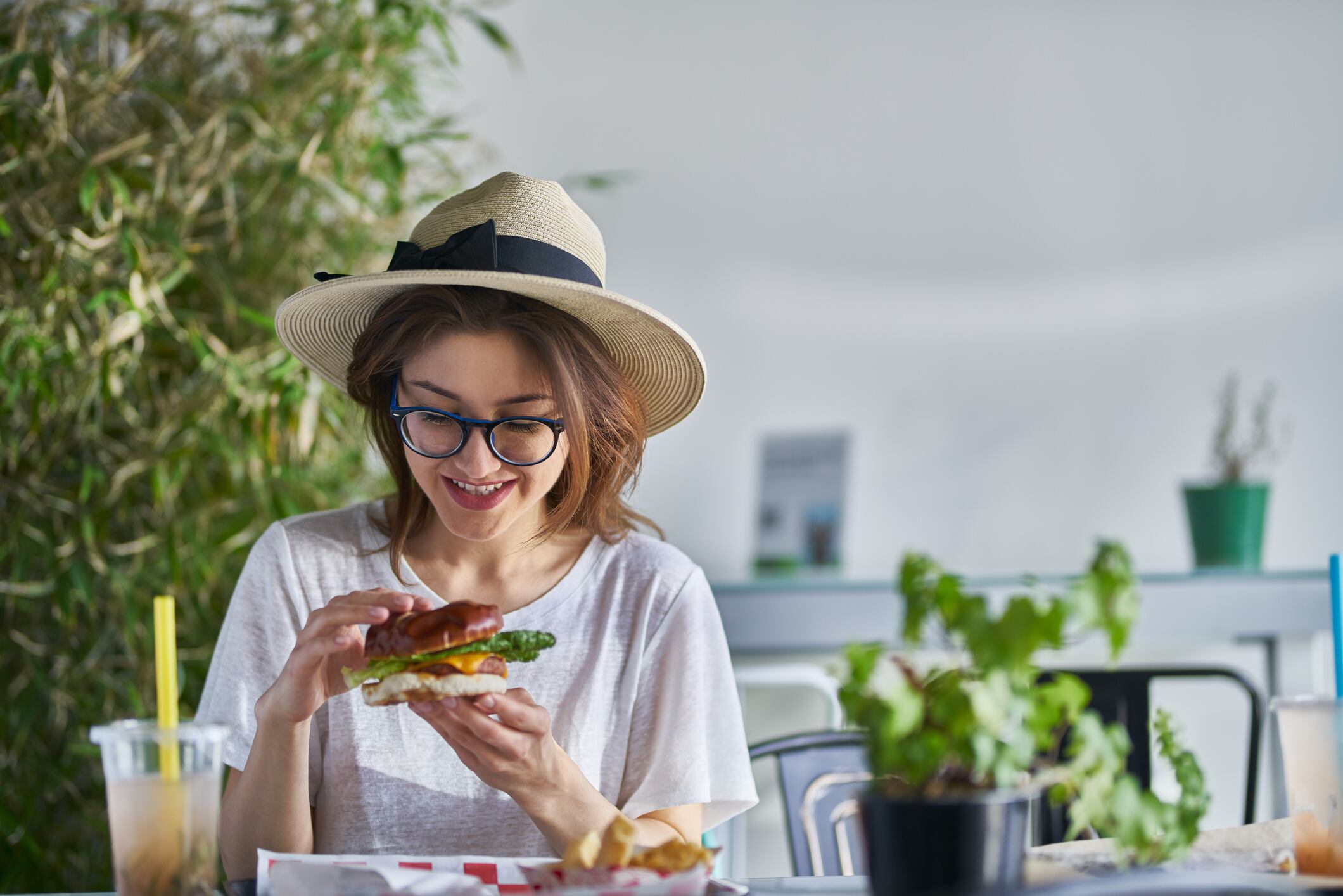 France throws out veggie burger name ban