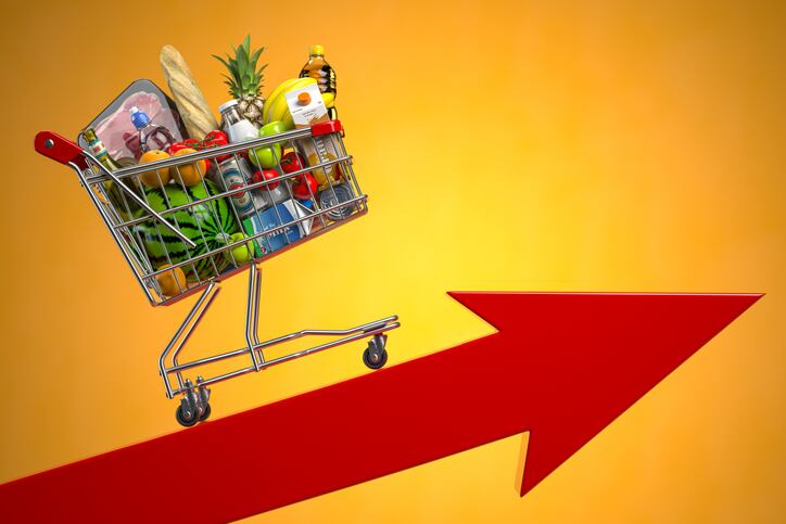 Supply-chain-and-labor-challenges-inflation-persist-as-omicron-fuels-deteriorating-conditions-Fed-says.jpg