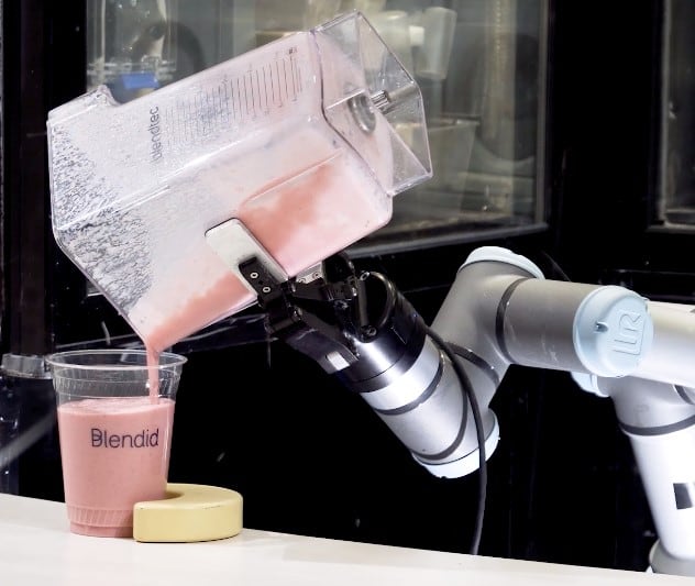 Blendid-automated-smoothie-kiosk.jpg