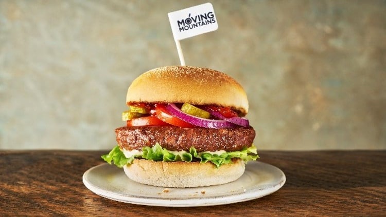 Jan Zandbergen debuts in the plant-based sector with UK partnership