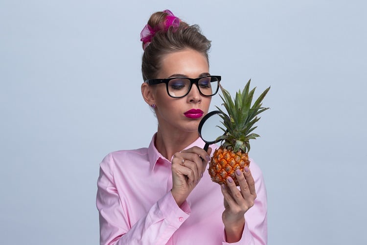 Fake-food-Cover-GettyImages-ALotOfPeople.jpg