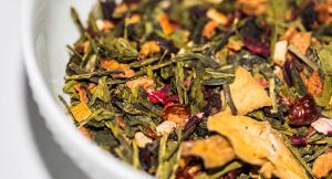 Tea-of-the-people-PASSIONFRUIT-X-BAOBAB-DRAGON-WELL-GREEN-TEA.jpg