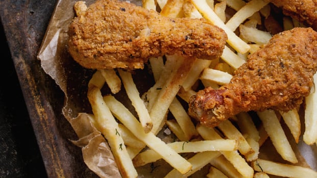 Naturally fresh: Extending the shelf life in fried and baked goods