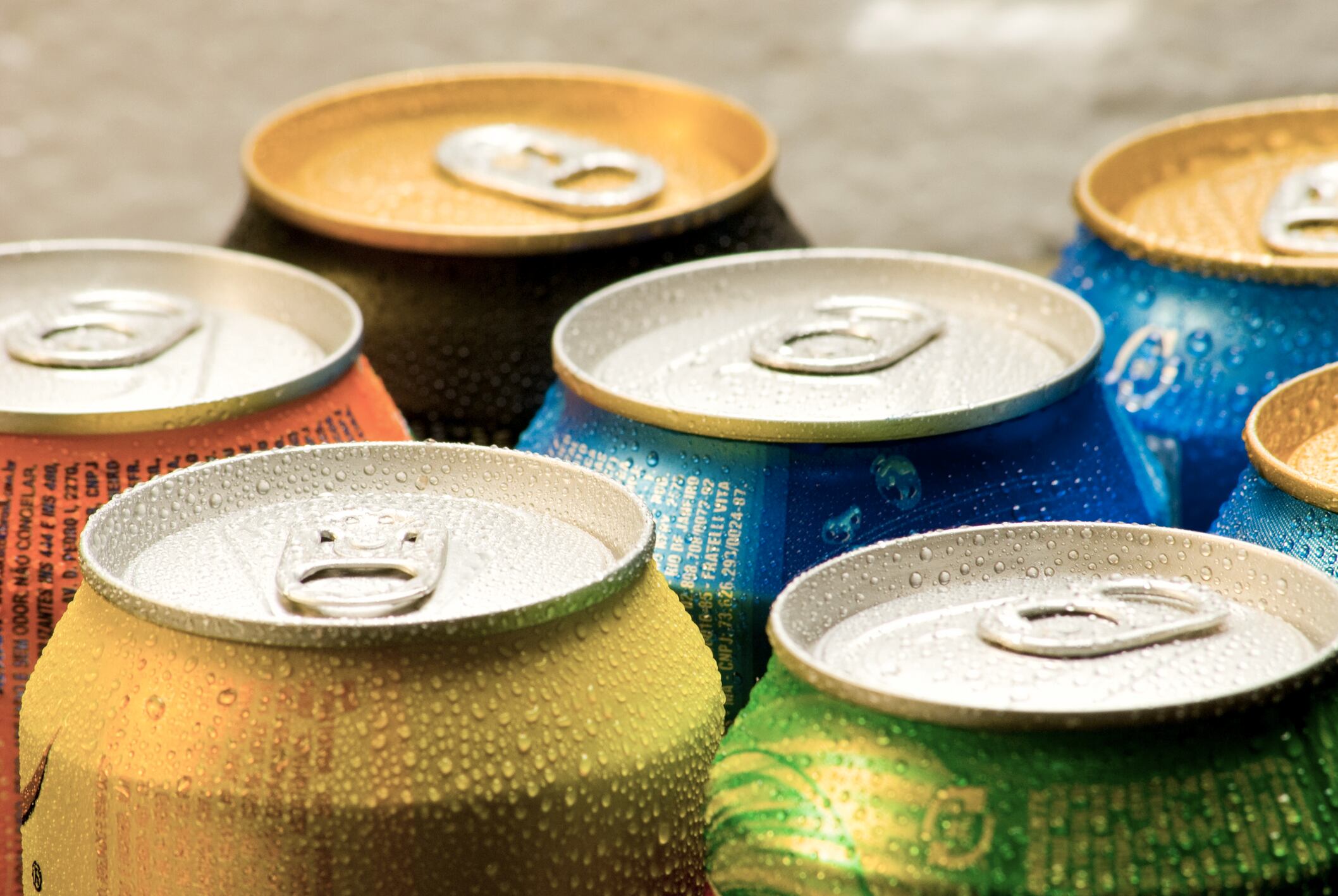 Soft drinks - both regular and diet - linked to a higher risk of death: Study