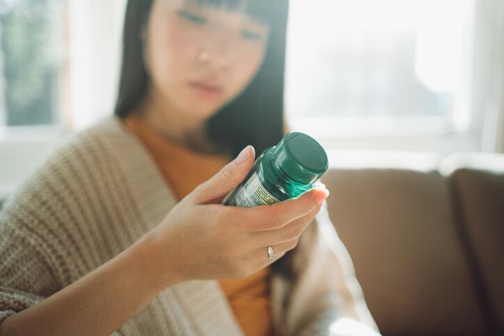 Survey: 71% of CBD users self-determine dosage without consulting a professional