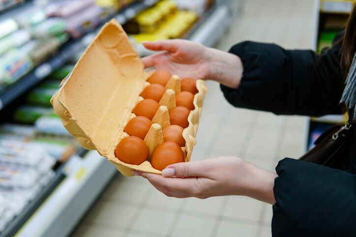 Cal-Maine-invests-in-cage-free-eggs-as-sales-plummet-due-to-lower-egg-prices-bird-flu-outbreak.jpg