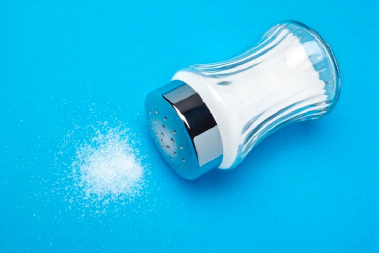 Study reveals Spaniards’ salt intake exceeds recommended limit