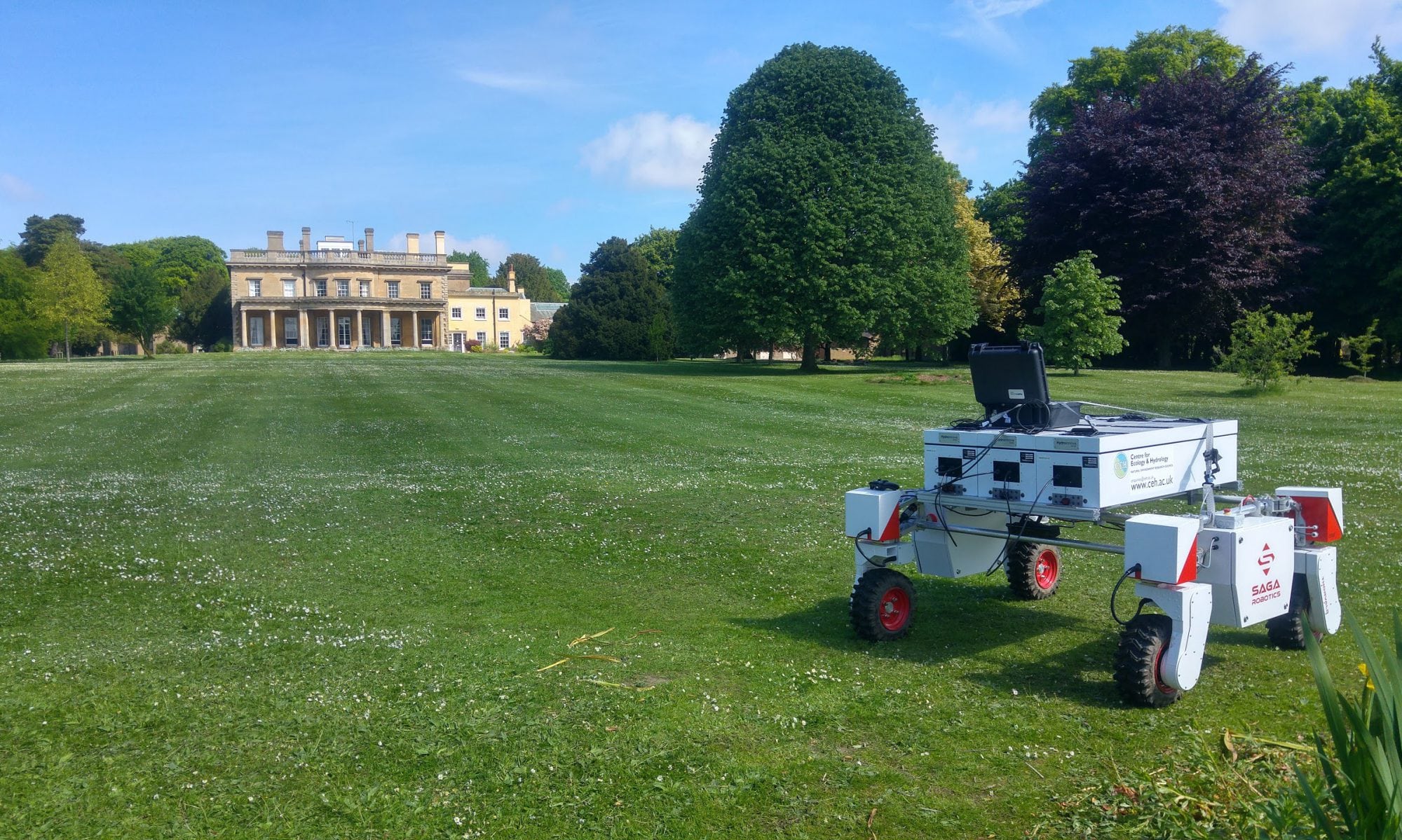 Thorvald-at-Riseholme-University-of-Lincoln.jpg