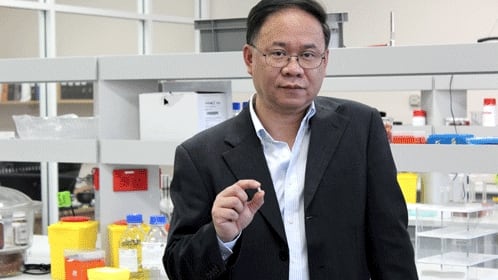 Associate-Professor-Dennis-Chang.jpg