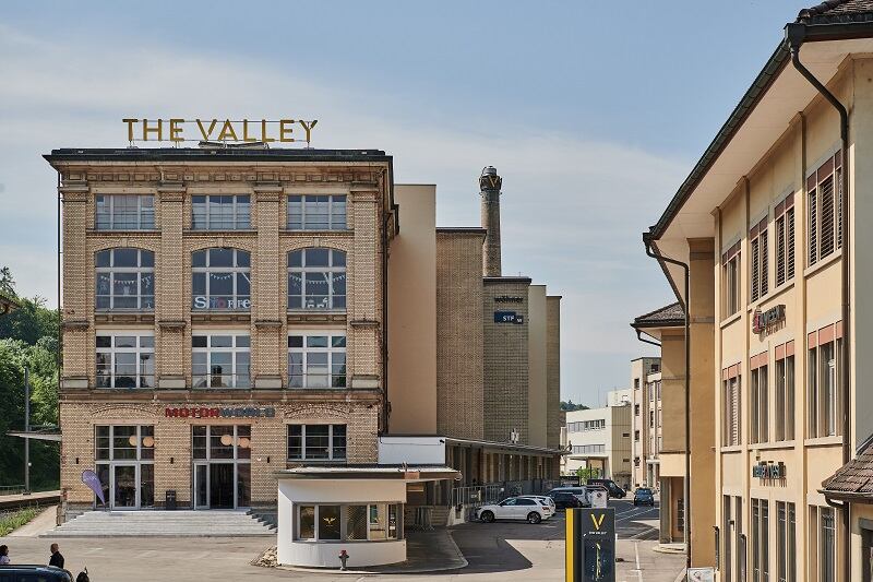 Valley_Outdoor_006.jpg