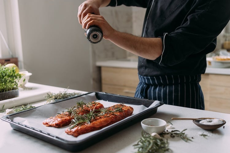 Keto-ribs-GettyImages-FreshSplash.jpg