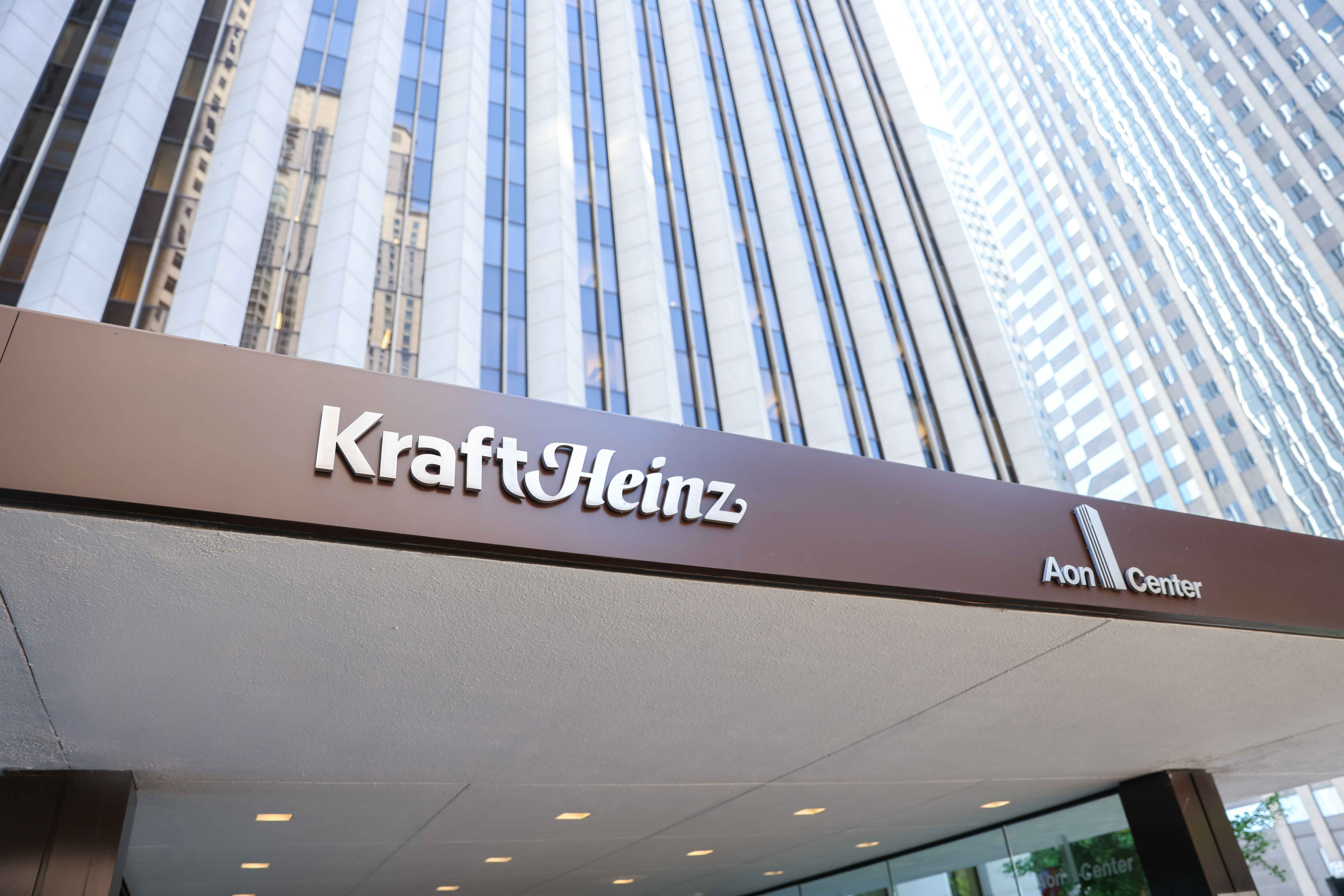 Where will Kraft Heinz focus investment?