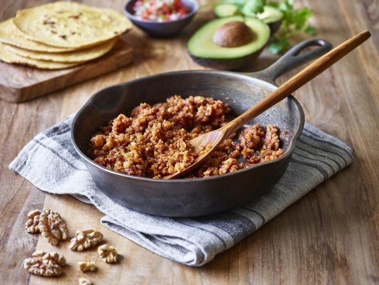 Walnuts-The-next-big-thing-in-plant-based-meat-in-foodservice.jpg