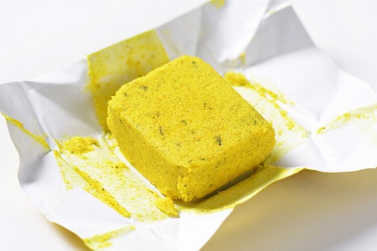 Precautionary recall of Unilever stock cubes due to mineral oil contamination risk