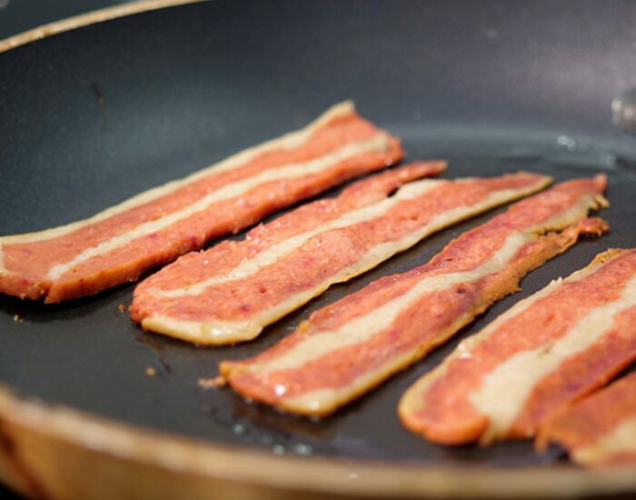 ENOUGH-bacon-made-with-ABUNDA.png
