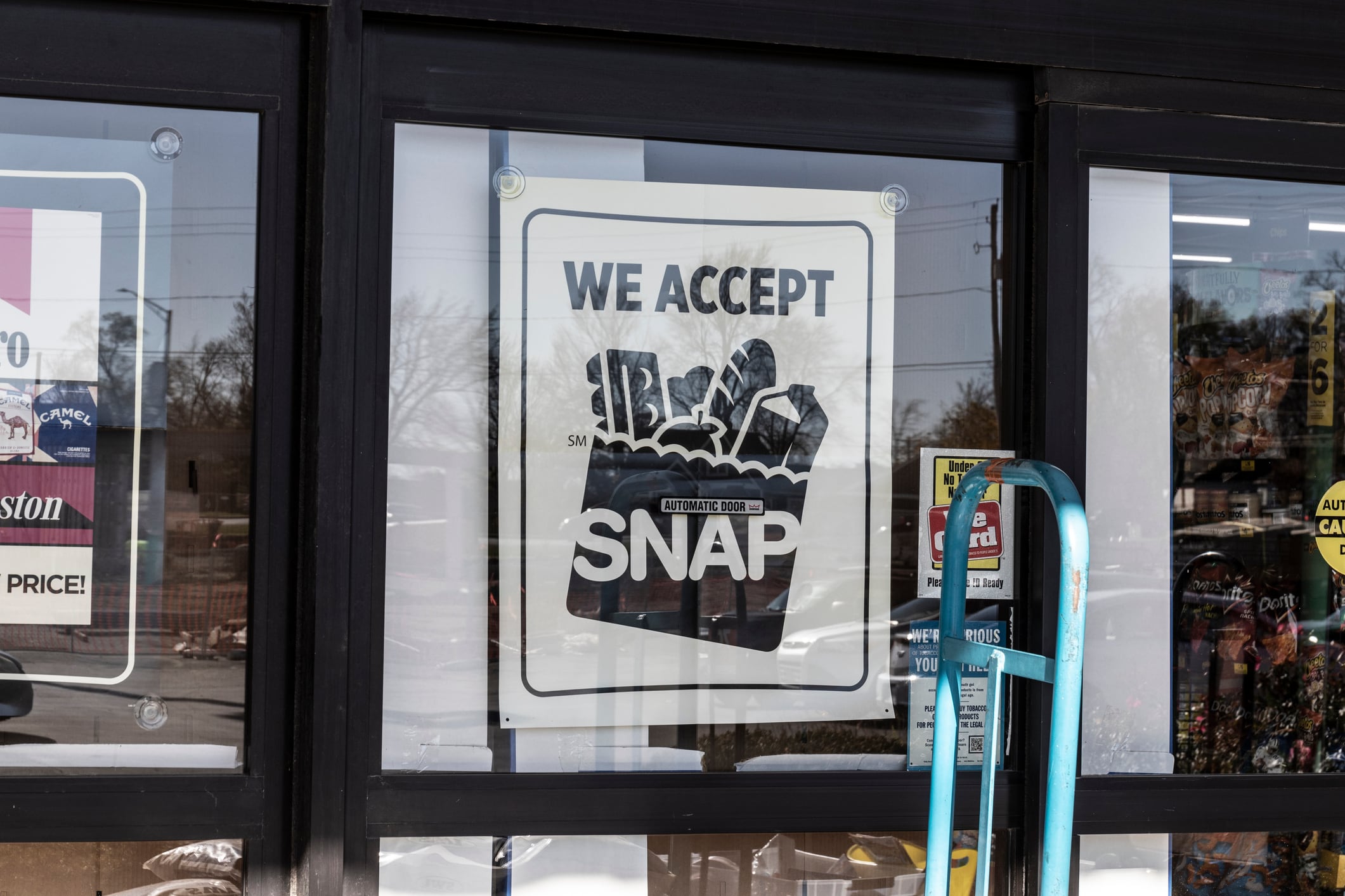 Federal court blocks food benefits ban on soda and candy