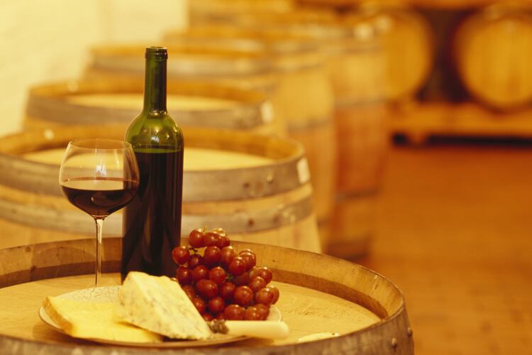 Nutri-Score-creator-backs-alcohol-warnings-on-label-as-Italian-wine-sector-brands-any-move-an-affront-to-science.png