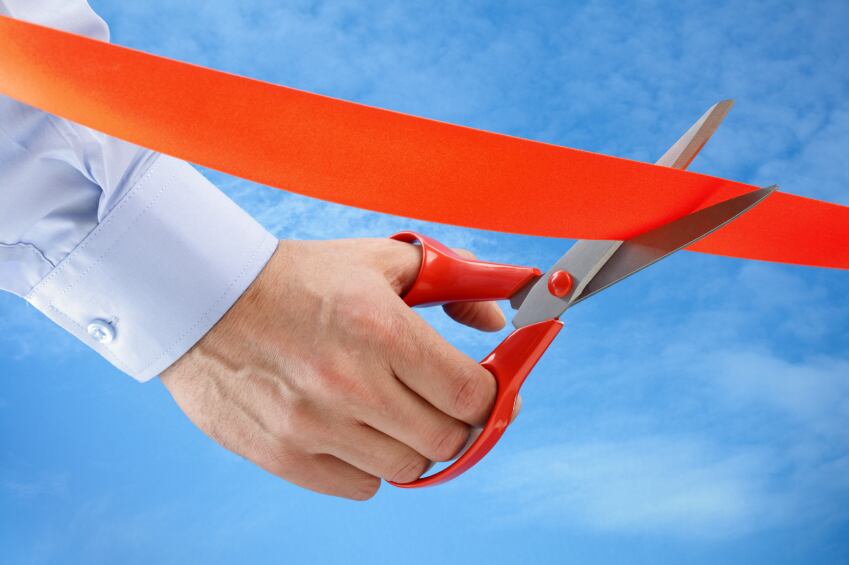Cutting-red-tape_bureaucracy.jpg