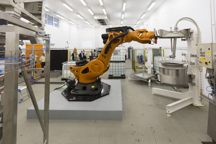 OAL-s-robot-chef-with-steam-infusion.jpg
