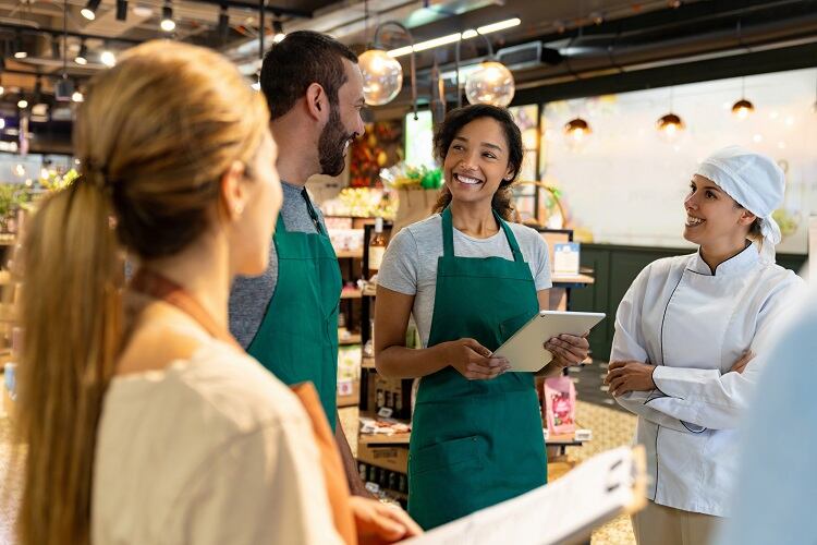 Recruitment-food-GettyImages-Hispanolistic.jpg