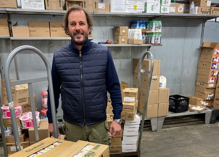 Chobani moves to #2 spot in oatmilk (Nielsen US food, week to 3/21) three months into launch, sees significant rise in core yogurt sales amid coronavirus