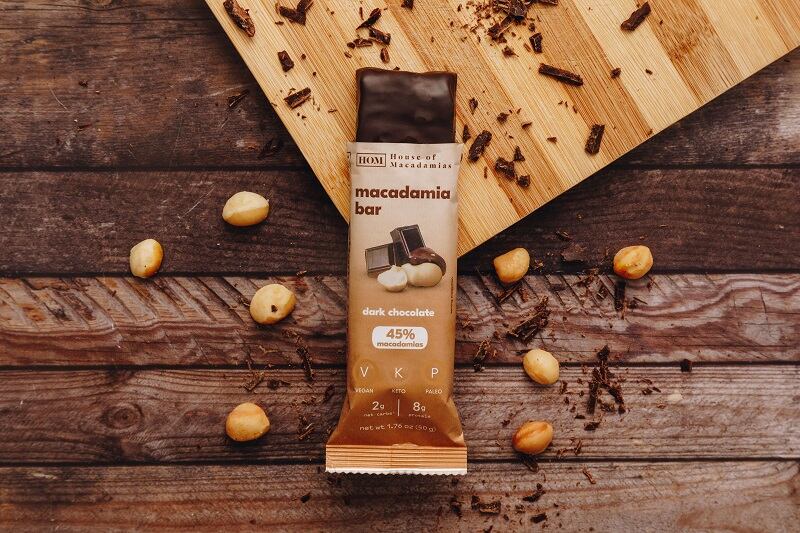 Macadamia-fuelled snack bars