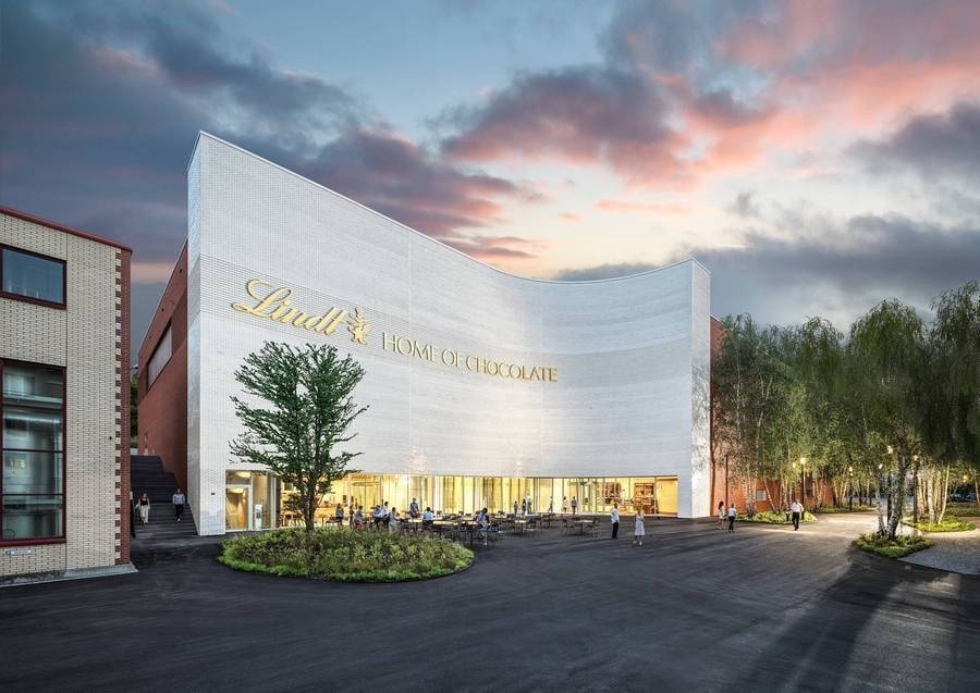 Lindt reports record growth as rivals stumble