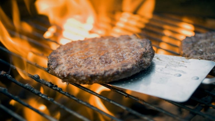 Restaurant offers burgers with the taste of human flesh