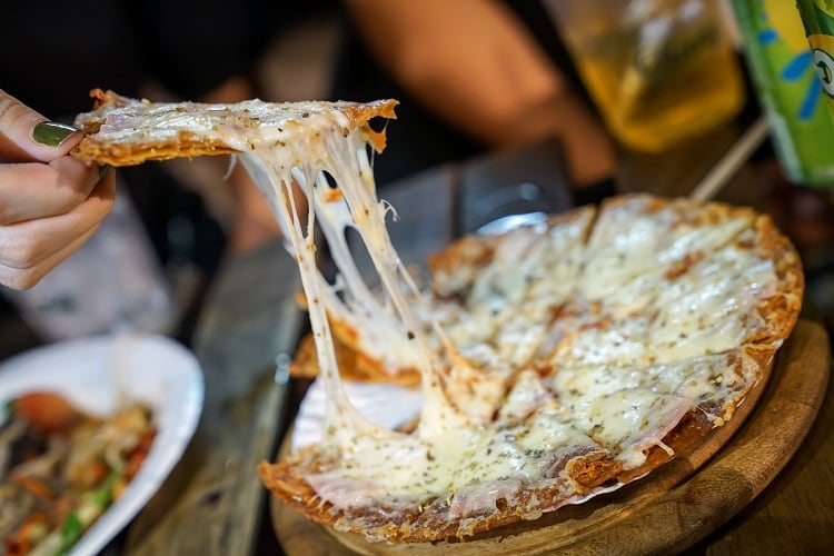 pizza-surachetsh.jpg