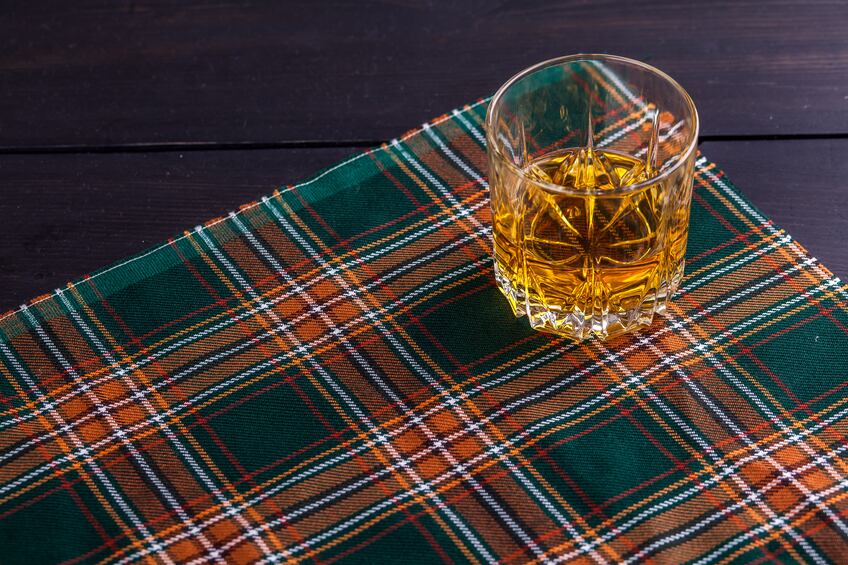 scottish-whiskey-Droits-d-auteur-zmurciuk_k.jpg