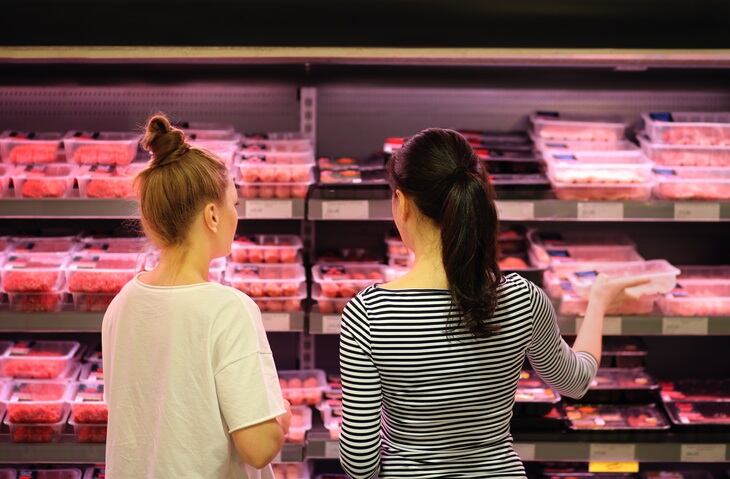 3 strategies revealed by National Pork Board research could help retailers engage Hispanic shoppers