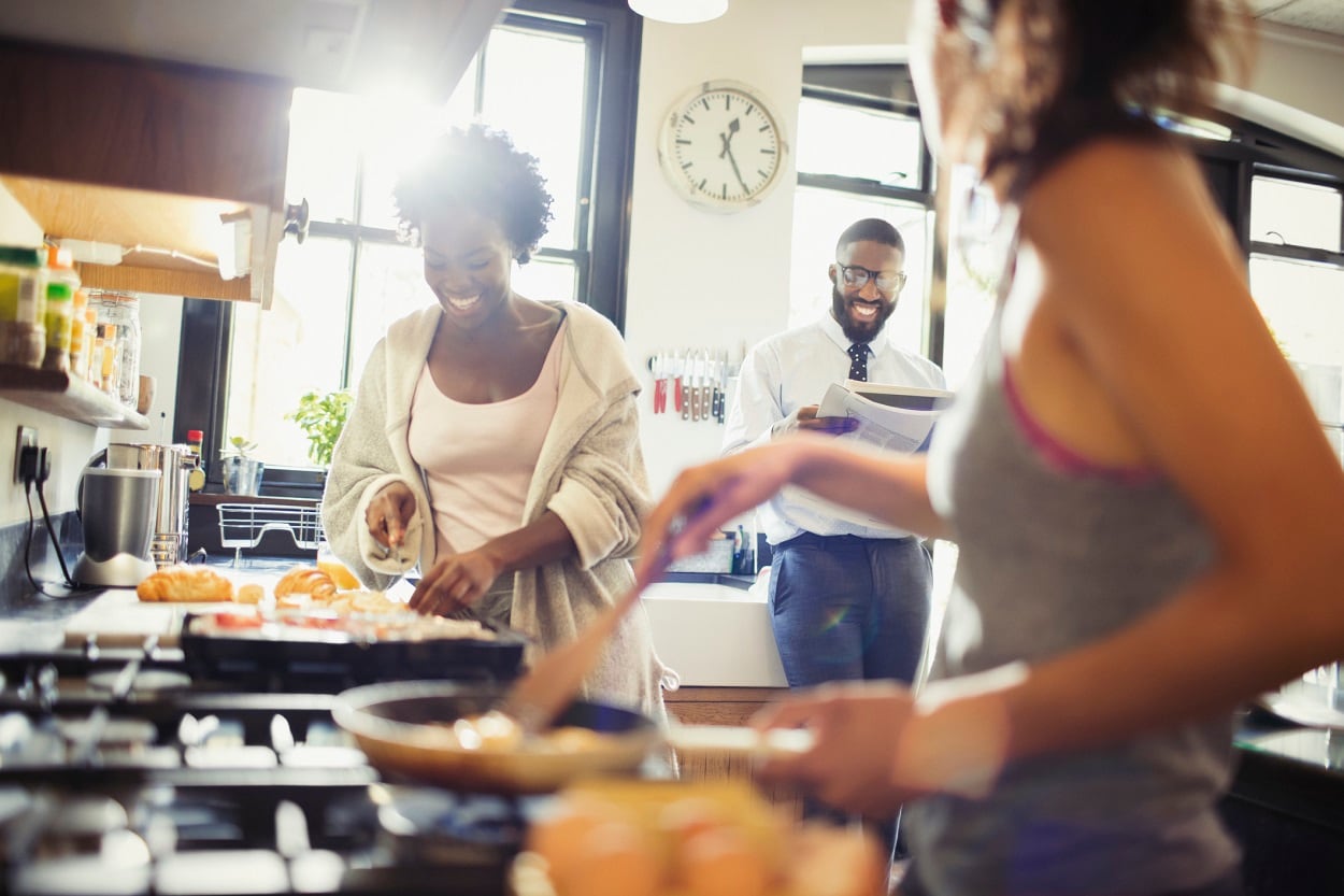 Consumers-prefer-and-prioritize-cooking-at-home-Peapod-finds.jpg