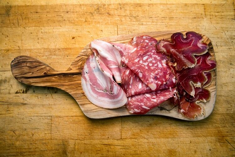 Detect nitrites with a smartphone? Colour-changing film developed to check nitrite levels in cured meat